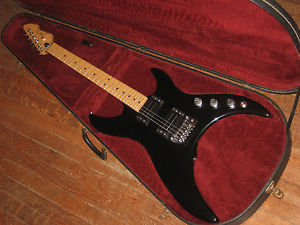 Peavey Mystic, Pro Serviced, Rare 1980s Solid Body Electric Guitar in OHSC