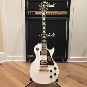 New Gibson Les Paul Custom 2016 Alpine White Guitar