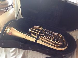 Maestro CC Tuba   4 rotary valves