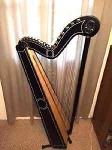 BLACK HARP HAND CRAFTED
