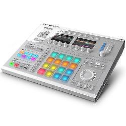 TRAKTOR Controller Dj Traktor Maschine Studio bianco APOELECTRONICS
