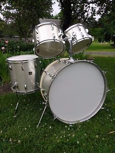 Vintage 70's Tama Imperialstar Drum Kit 26" Bass Drum ZOLA & Reinforcing Rings