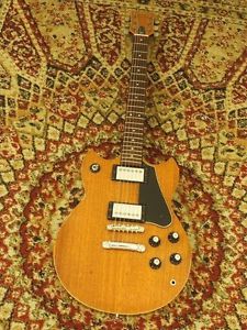 Yamaha 74 SG-90 Used  w/ Hard case
