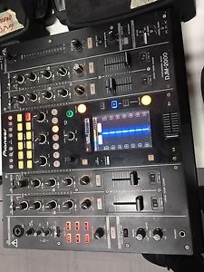Pioneer DJM-2000 Professional DJ Mixer MINT!! SEE PICS!