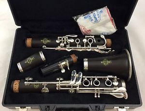 Beautiful Buffet Germany E-11  E11 Wood Clarinet !!! Plays Great! New Pads
