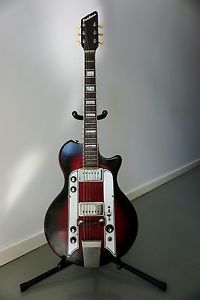 Vintage 1961 Airline electric guitar and hard case