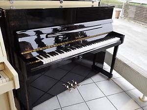 Schimmel Klavier, schwarz poliert, Made in Germany Renner