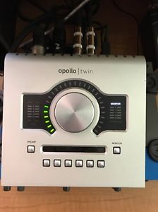 Universal Audio Apollo Twin Thunderbolt Audio Interface W/ Lots Of Plugins