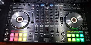 Pioneer DDJSX2 4 Channel Pro DJ Controller Mixer with Searto DJ & Flip DDJ SX2