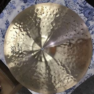 Zildjian 18" K Constantinople Orchestral Medium Light cymbal pair
