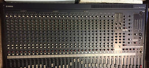 Yamaha MG32/14FX Mixing Console
