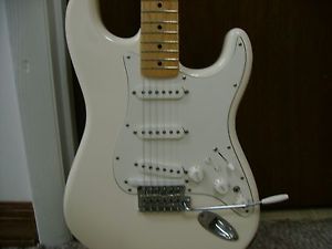 Fender Roland Ready Midi Stratocaster Electric Guitar