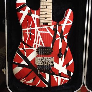 Fender EVH Striped Series Electric Guitar Red White Black Floyd Rose Hardcase