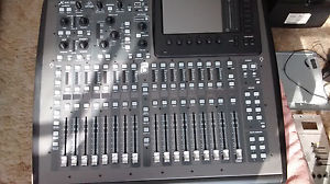 Behringer X32 Compact excellent condition original owner