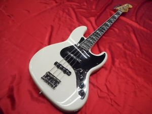 Fender American Deluxe Jazz Bass N3 Electric Bass Guitar Free shipping