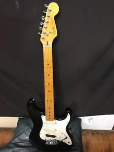 VINTAGE 1984 FENDER USA STRATOCASTER DAN SMITH FULLERTON