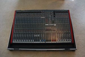 Allen & Heath ZED-428 Mixer w/ ATA Road Case