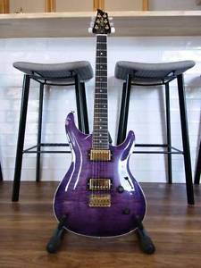 Heartfield EL-II FUJIGEN Made in Japan with Original Soft Case Duncan Pickups