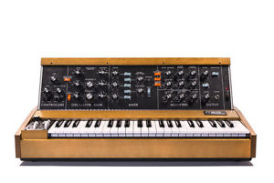 MOOG MiniMoog Model D Analog Synthesizer - WESTLAKE PRO - STORE DEMO!!  FREE S/H