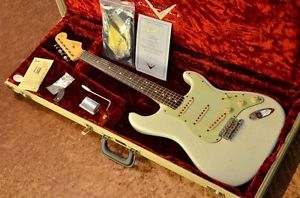 Fender USA Custom Shop 2006 Limited Master Built 1960 Stratocaster Relic Used
