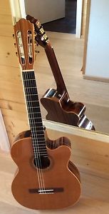 wunderschöne Höfner HM86-CE (Meistergitarre) - Mit Pick-Up und passendem Koffer