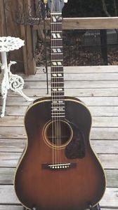1946 Gibson Southern Jumbo Acoustic Guitar