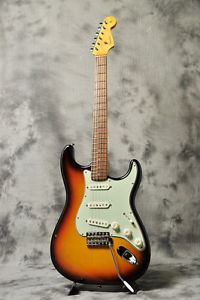 Fender USA New American Vintage 59 ST 3-Color Sunburst Rosewood 2012 E-guitar