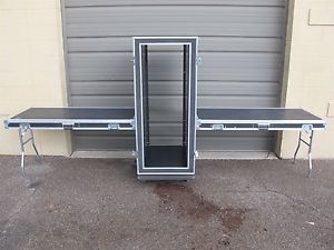 Anvil Specialty Cases Flight ATA Hard A/V Equipment Case 30RU w/Table Lids