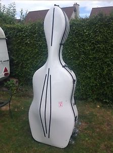 Double Bass Flight Case/Hard Case. Hybrid Carbon Fibre. Fantastic Quality.
