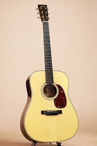 COLLINGS D2H MRA Adirondack/Madagascar 2010 guitar w/Hard case/456