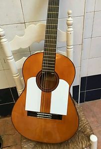 GUITARRA JOSÉ RAMIREZ 1964 flamenca
