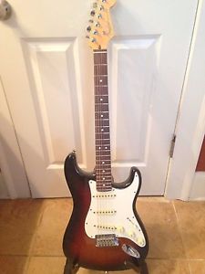 2016 Fender American Standard Stratocaster and OHSC