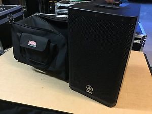 (2) Yamaha DXR8 w/gator carrying bags
