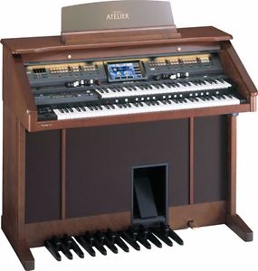 Electronic organ - Roland Atelier, all the latest features, seldom used, perfect