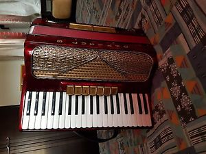 Fisarmonica Stradella 41/120, custodia, cinghie nuove