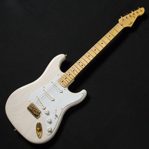 LSL INSTRUMENTS Saticoy Maple (White Blonde Gold Hard Ware) New  w/ Hard case