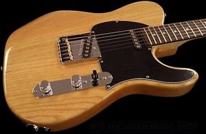 G&L ASAT Classic Natural, Made is USA (w/ case & original case candy & wrenchs)