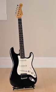 Ron Kirn Custom Stratocaster - Deep Sea Blue (nitrocellulose)
