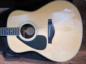 YAMAHA LL16 L LEFTHANDED GUITAR