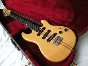 Yamaha SC 1200 Electric Guitar with H/Case - Very Rare