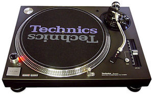 Technics SL-1210MK2 Black - Turntables (PAIR)