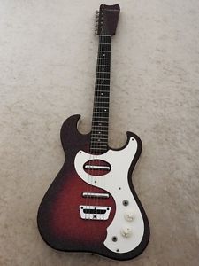 Silvertone 1457 (Redburst) w/hardcase/512