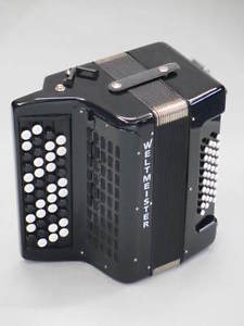 Weltmeister Freebassakkordeon 26 KE  C - Griff