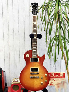 Gibson,Les Paul Classic 2011, Very Good Condition, Sunburst, Hard Case, JAPAN