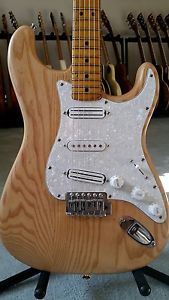 Vintage 1975 Fender Stratocaster 3 bolt neck Natural refinish Duncan Hot Rails