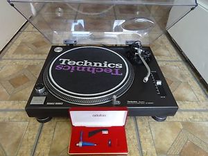 TECHNICS SL1200mk2 BLACK PROFESSIONAL DIRECT DRIVE TURNTABLE +NEW ORTOFON STYLUS