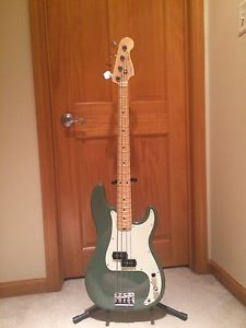 Fender American Professional Precision Bass