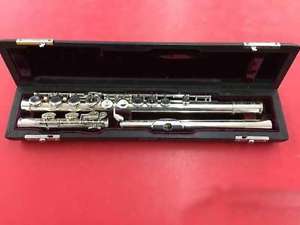 YAMAHA Flute YFL-63 YFL 63 Rare Covered key with Case Regular Condition JAPAN