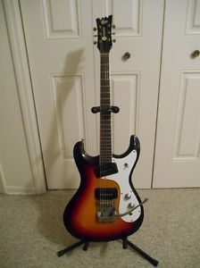 Mosrite Ventures Model 65 3TS