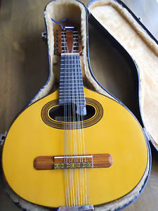 Bandurria artesana tipo calvete, maderas de alta calidad y bella decoración